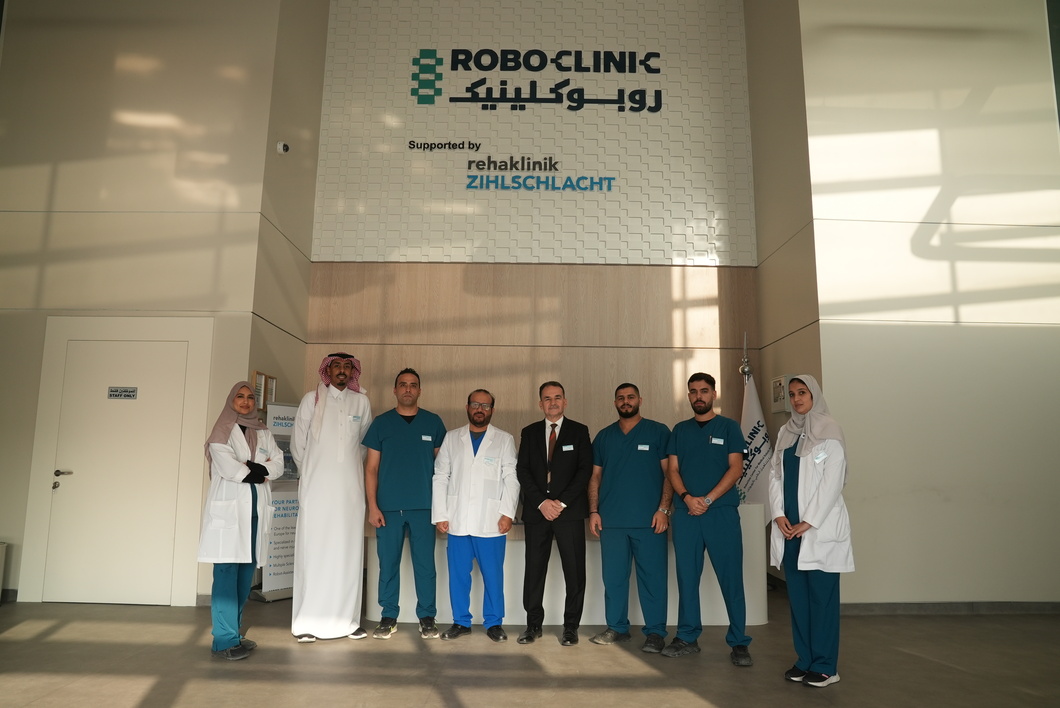 About ROBO CLINIC